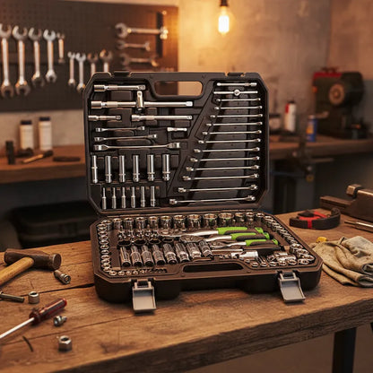 Coffret cles a douille 150 pieces sur etabli bois